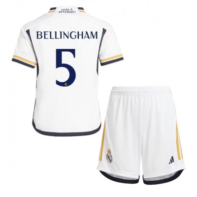 Otroški Nogometni dresi Real Madrid Jude Bellingham #5 Domači 2023-24 Kratek Rokav (+ Kratke hlače)